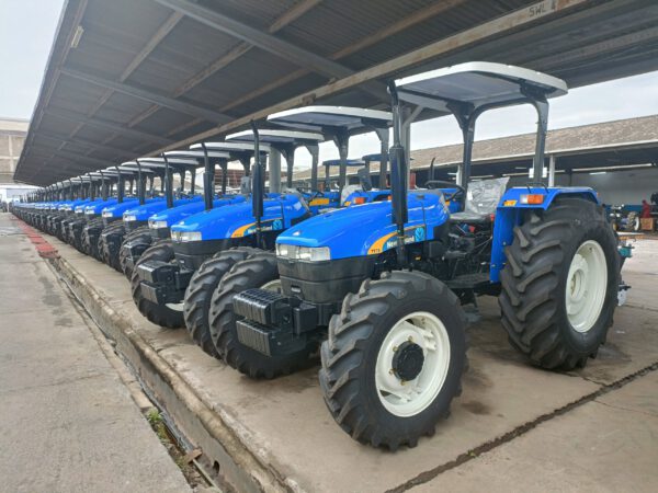 New Holland TT75 Tractor - Image 2