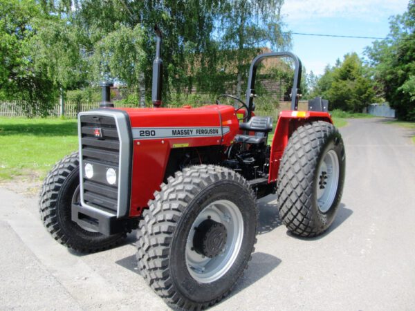 Massey Ferguson 290 Tractor