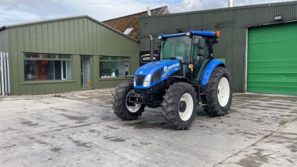 ⁠⁠New Holland TD5.95 Tractor - Image 3